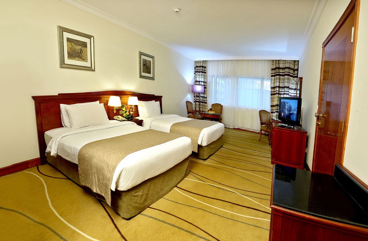 Executive Rooms – King & Twin
